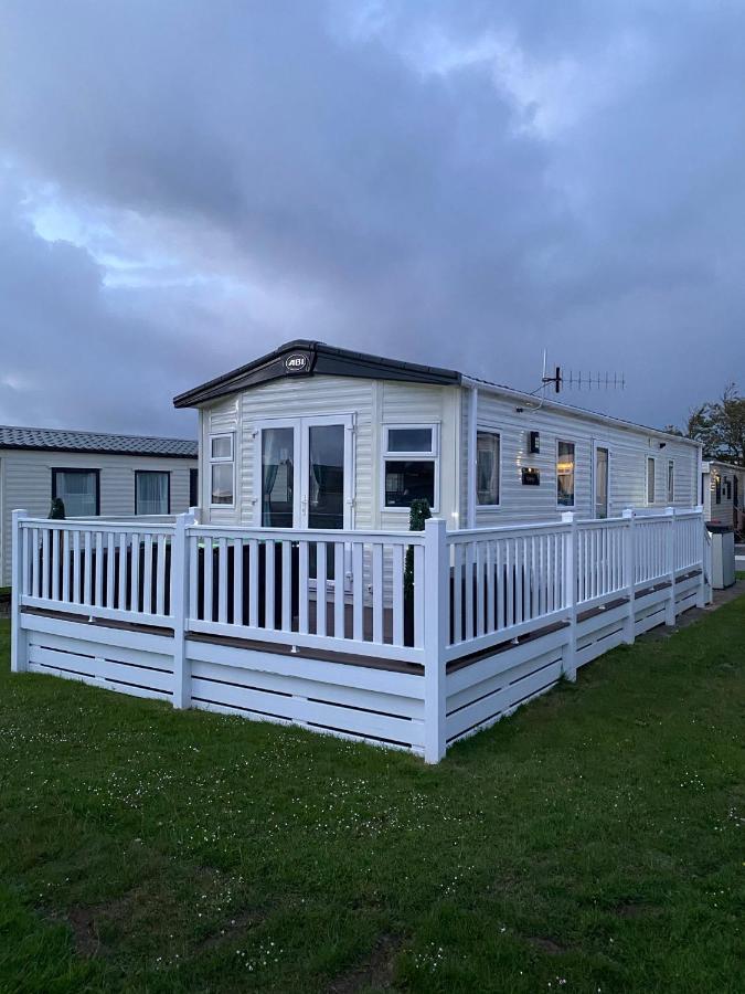 Pebble Ridge Hoilday Home Northam ภายนอก รูปภาพ