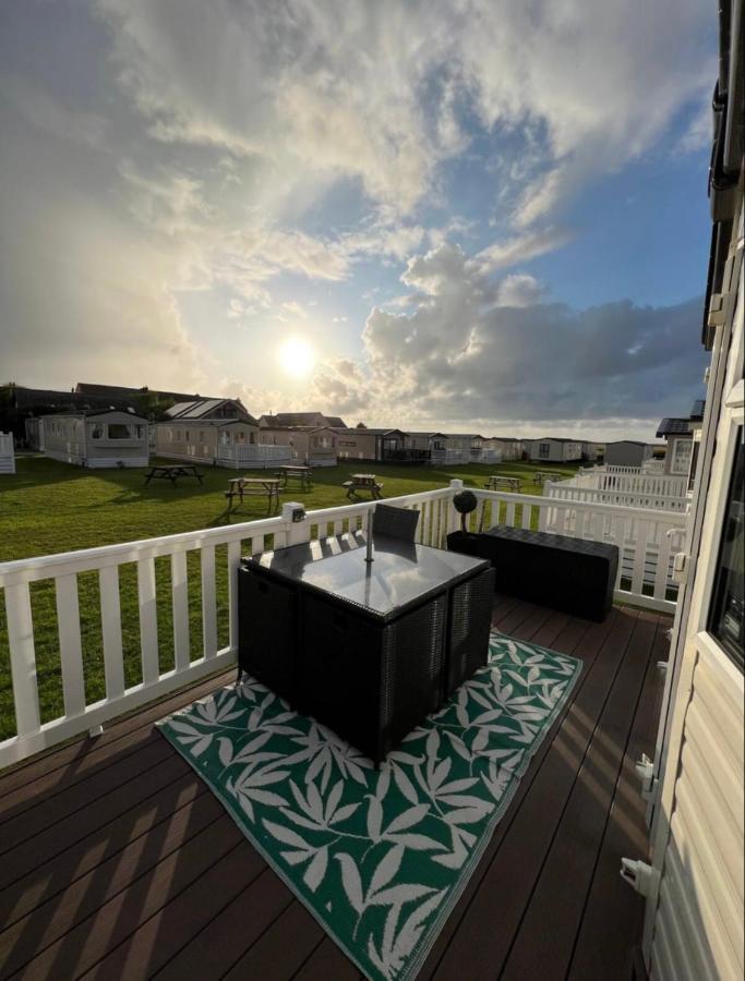 Pebble Ridge Hoilday Home Northam ภายนอก รูปภาพ